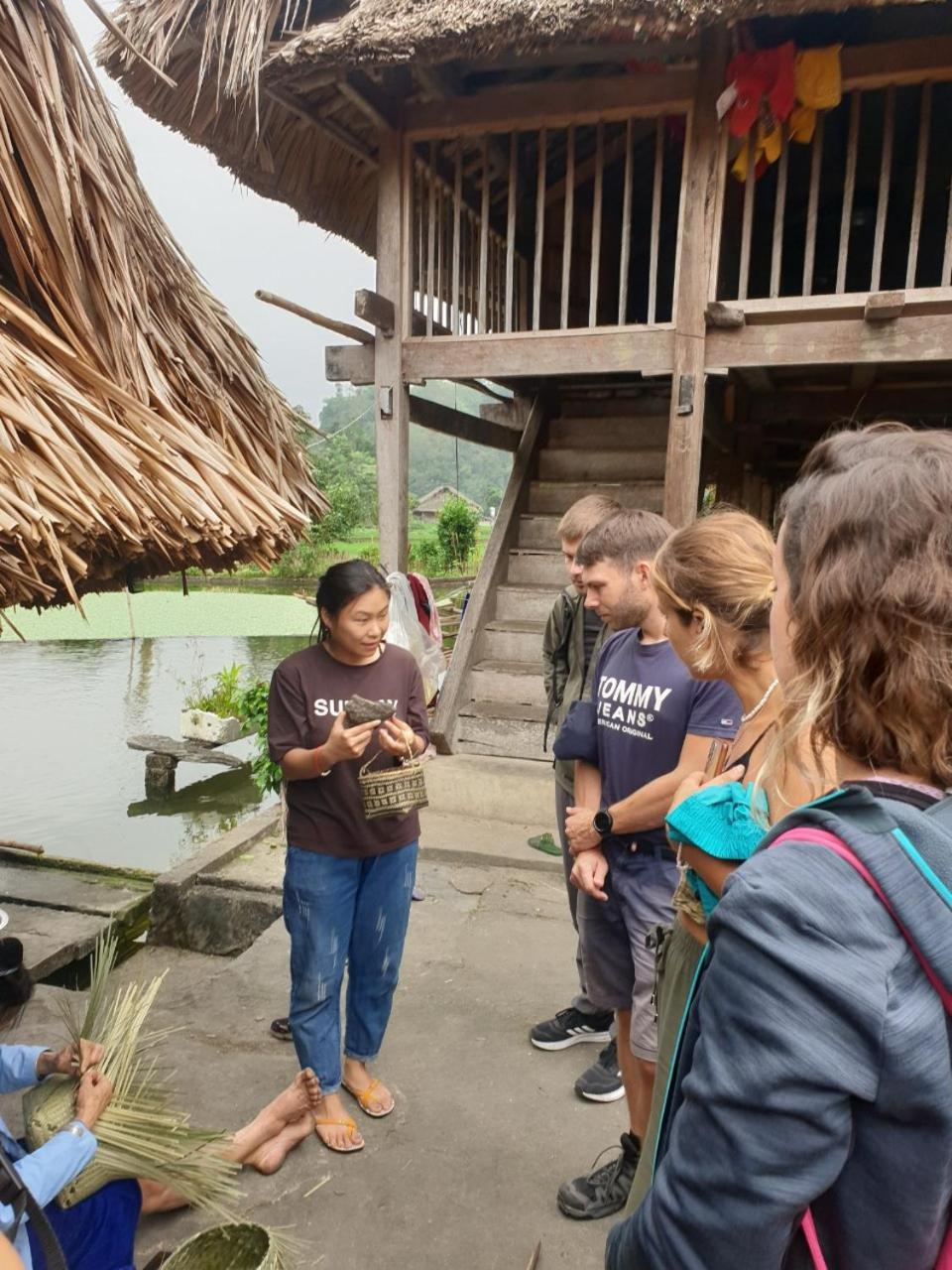 Hostel Nomadders Ha Giang Exterior foto